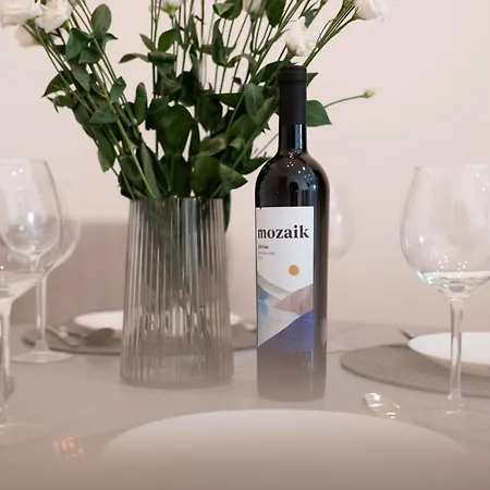 Tom's Luxury Zadar, Branimirova Obala Daire *