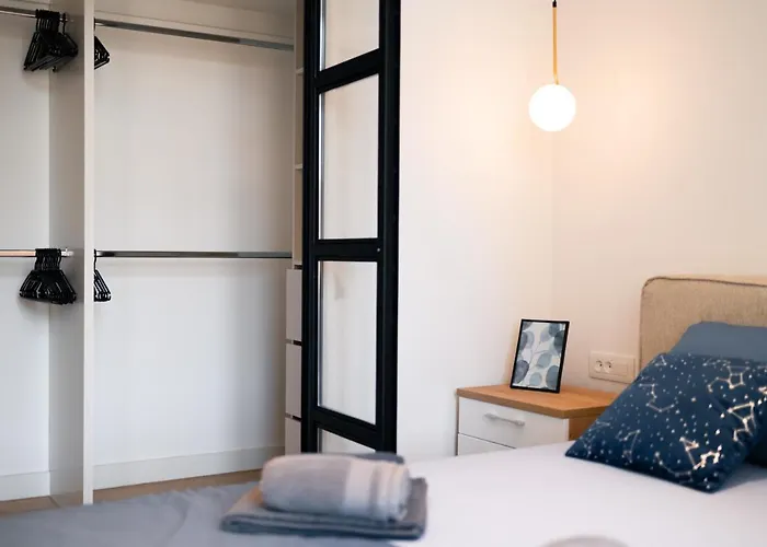 Tom's Luxury Zadar, Branimirova Obala *