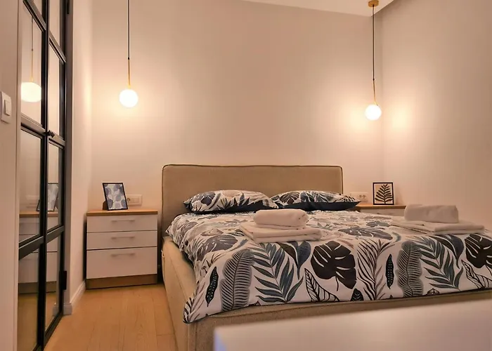 Tom's Luxury Zadar, Branimirova Obala Zadar