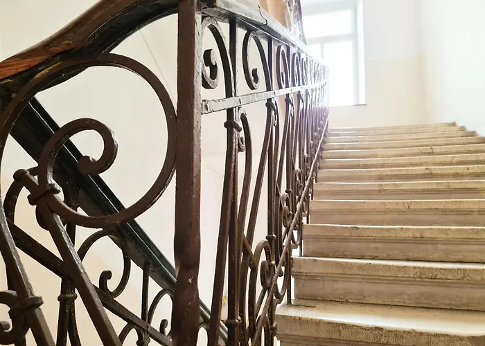 Tom's Luxury Zadar, Branimirova Obala